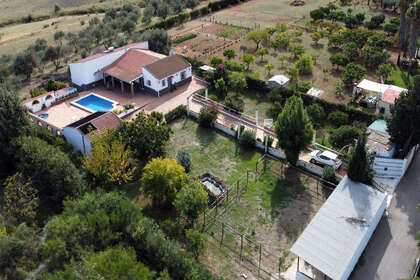 Ranch vendre en Alhaurín de la Torre, Málaga. 