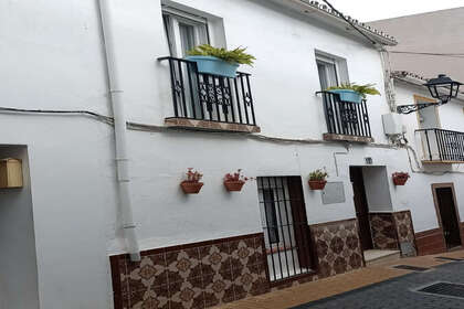 Huse til salg i Monda, Málaga. 