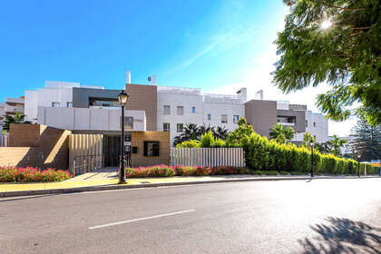 酒店公寓 出售 进入 Nueva andalucia, Málaga. 