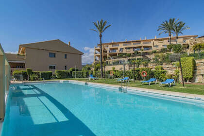 Penthouse for sale in Puerto Banús, Marbella, Málaga. 