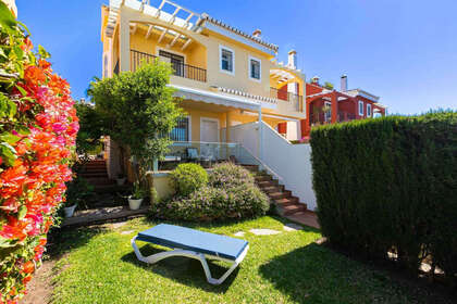 Huizen verkoop in Costabella, Málaga. 