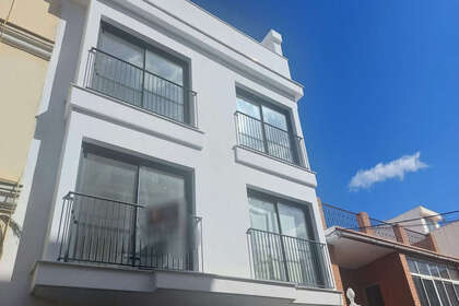 Apartment for sale in Las Lagunas, Fuengirola, Málaga. 