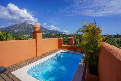 Penthouse for sale in Puerto Banús, Málaga. 