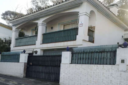 Cluster house for sale in San Pedro de Alcántara, Marbella, Málaga. 