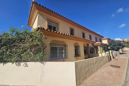 House for sale in Riviera Del Sol, Marbella, Málaga. 