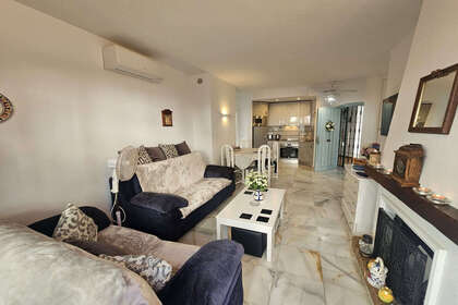 Apartment for sale in Calahonda, Mijas, Málaga. 
