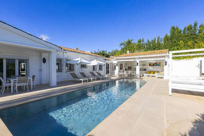 Cluster house for sale in San Pedro de Alcántara, Marbella, Málaga. 