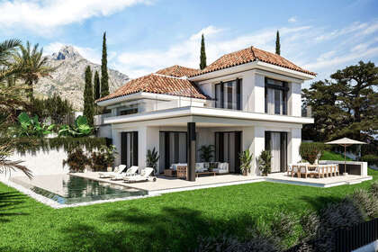 Cluster house for sale in Puerto Banús, Marbella, Málaga. 
