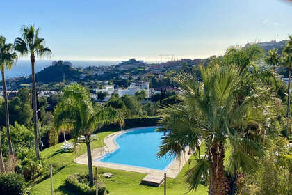 Penthouse for sale in Arroyo de la Miel, Benalmádena, Málaga. 