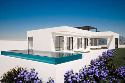 Cluster house for sale in Cerros Del Lago, Marbella, Málaga. 