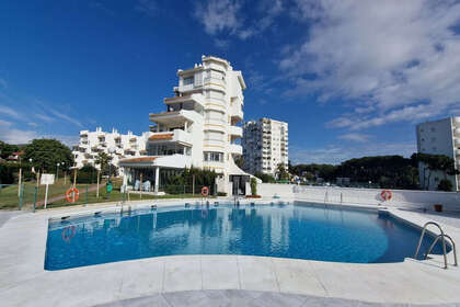 Apartment for sale in Calahonda, Mijas, Málaga. 