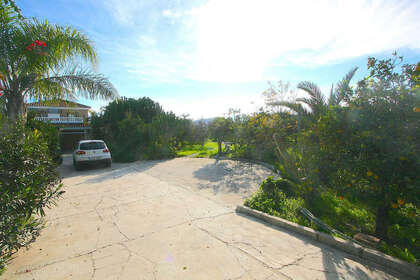 Cluster house for sale in Alhaurín el Grande, Málaga. 