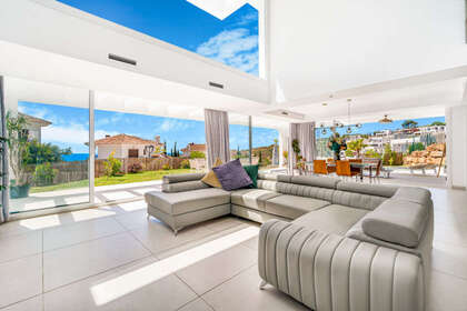 Cluster house for sale in Mijas Costa, Málaga. 