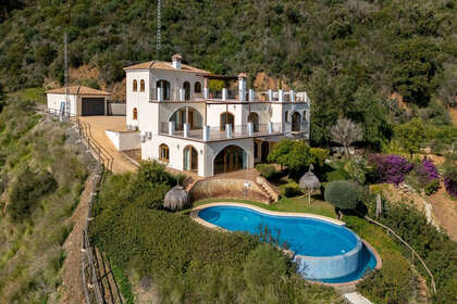 Cluster house for sale in Coín, Málaga. 