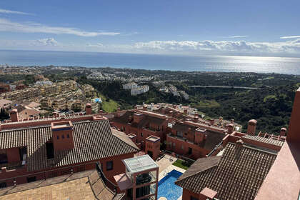 Ático venta en Calahonda, Mijas, Málaga. 
