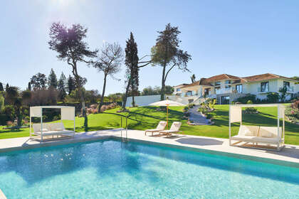 Cluster house for sale in San Pedro de Alcántara, Marbella, Málaga. 