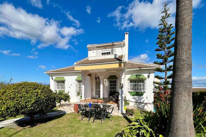 Cluster house for sale in Alhaurín de la Torre, Málaga. 