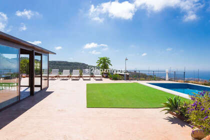 Cluster house for sale in Almayate Alto, Málaga. 