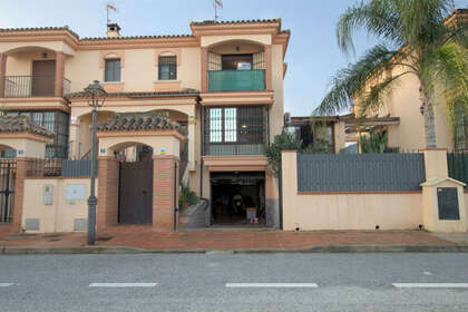 House for sale in Alhaurín de la Torre, Málaga. 