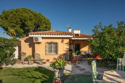 Cluster house for sale in Alhaurín el Grande, Málaga. 
