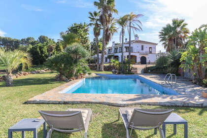 Cluster house for sale in Alhaurín el Grande, Málaga. 