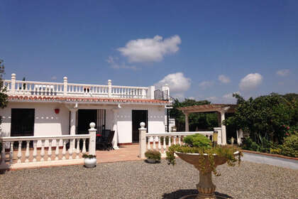Cluster house for sale in Alhaurín de la Torre, Málaga. 