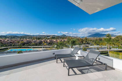 Apartment for sale in Atalaya, La, Málaga. 