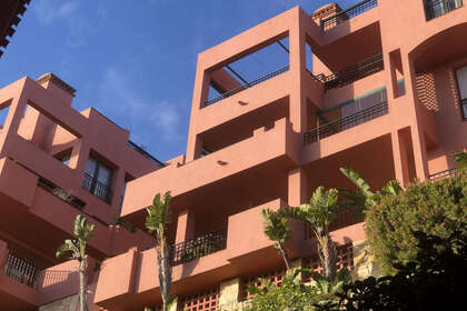 Apartment for sale in Calahonda, Mijas, Málaga. 