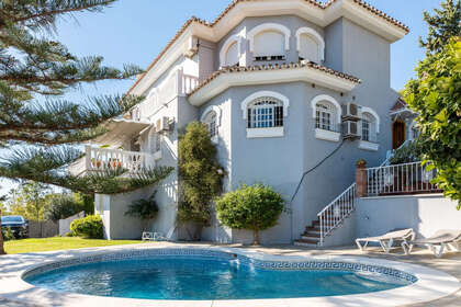 Cluster house for sale in Vélez-Málaga. 