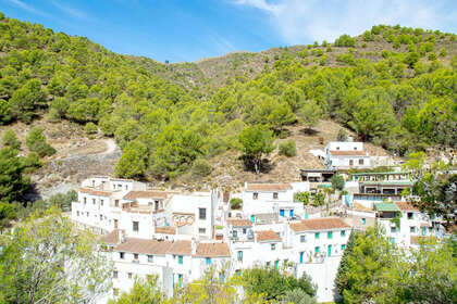 Cluster house for sale in Frigiliana, Málaga. 