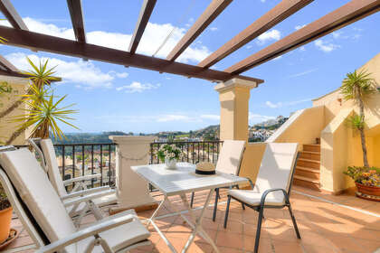 Penthouse for sale in Benahavís, Málaga. 