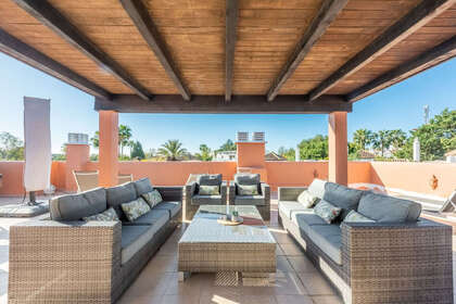 Apartment for sale in Guadalmina, Málaga. 