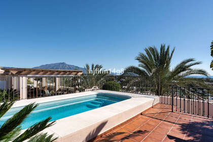 Penthouse for sale in Estepona, Málaga. 