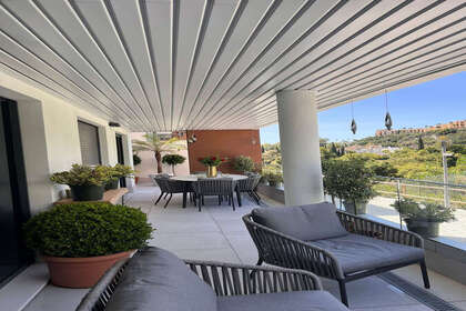 Apartment for sale in Benahavís, Málaga. 