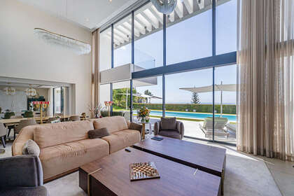 Cluster house for sale in Benahavís, Málaga. 