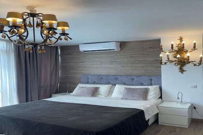 Apartment for sale in Puerto Banús, Málaga. 