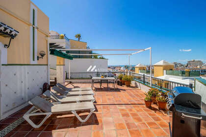 Penthouses verkoop in Nerja, Málaga. 