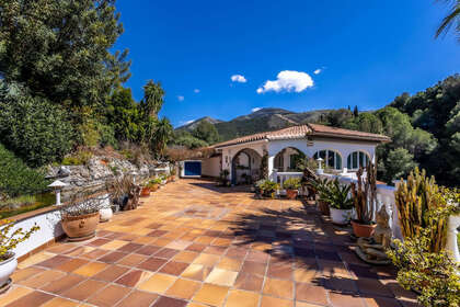 Cluster house for sale in Alhaurín el Grande, Málaga. 