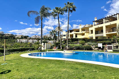 Apartment for sale in Benahavís, Málaga. 