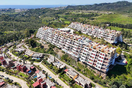 Apartment for sale in Benahavís, Málaga. 