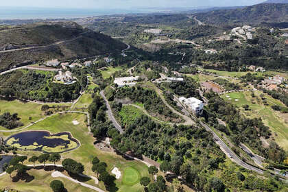 Plot for sale in Benahavís, Málaga. 