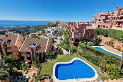 Apartment for sale in Calahonda, Mijas, Málaga. 