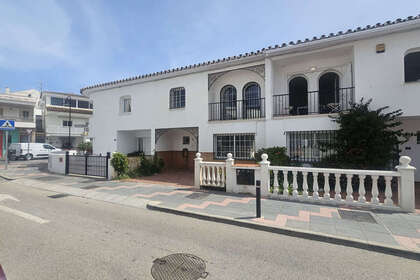 House for sale in Cala Del Moral, La, Málaga. 