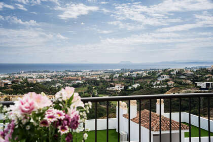 Apartment for sale in Benahavís, Málaga. 