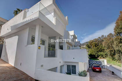 Cluster house for sale in Torremuelle, Benalmádena, Málaga. 