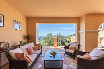 Apartment for sale in Benahavís, Málaga. 
