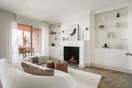 Apartment for sale in Benahavís, Málaga. 