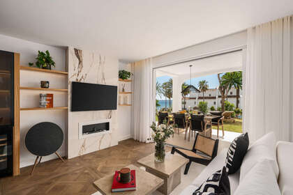Apartment for sale in Puerto Banús, Marbella, Málaga. 