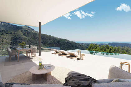 Cluster house for sale in Benahavís, Málaga. 