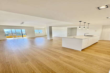 Apartment for sale in San Pedro de Alcántara, Marbella, Málaga. 
